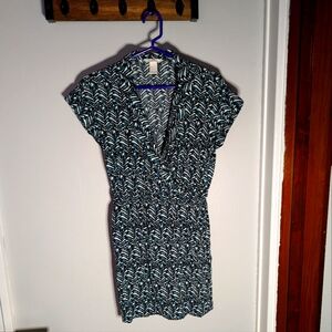 H&M Green Leaves Tshirt Dress